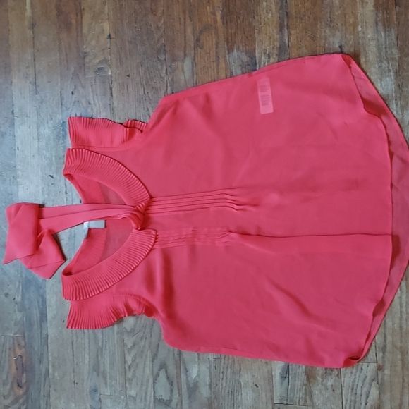 9 for $10 M&M TOP - Picture 2 of 10